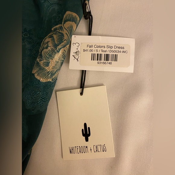 Blue floral slip dress - Picture 3 of 3